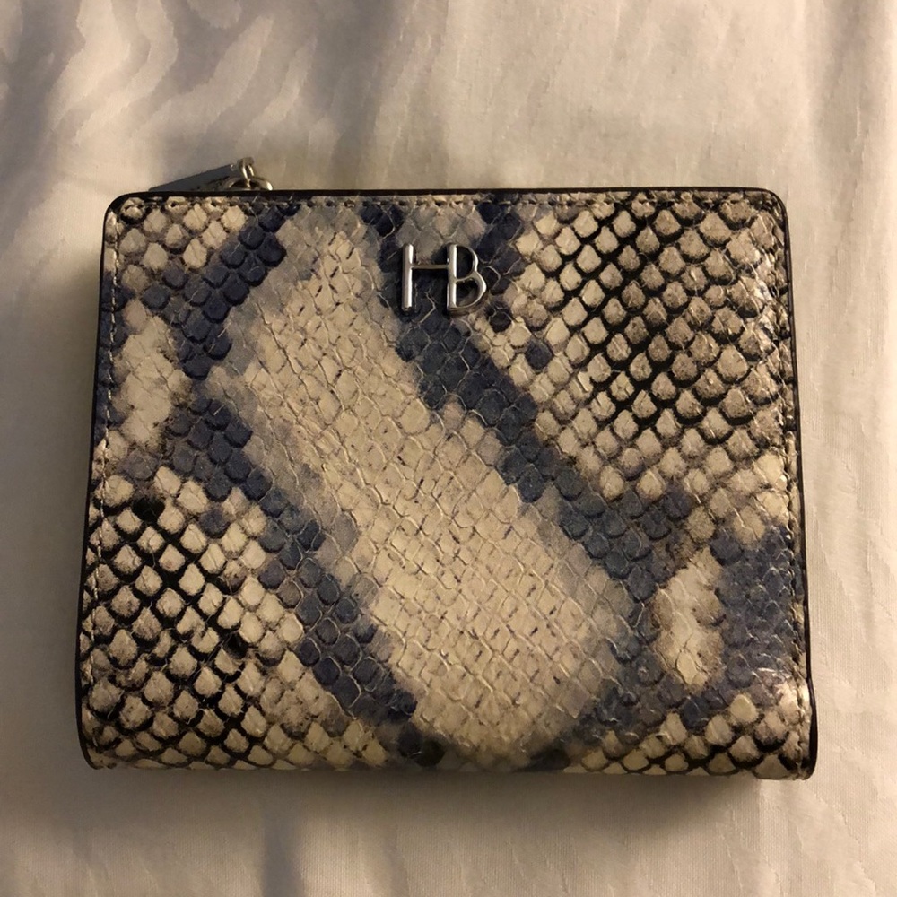 NWT! Henri Bendel leather snake mini wallet